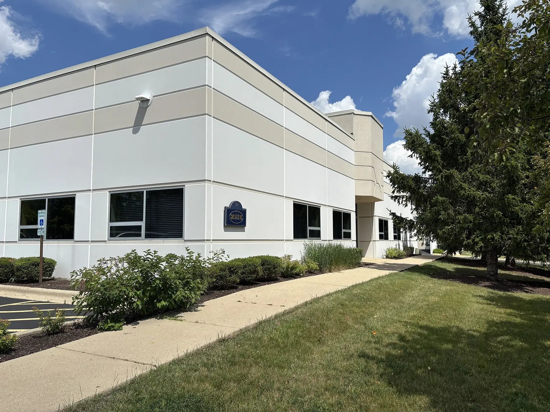 3e5b494d-d987-4fb0-a393-b45eef207a83-exterior_photos-IMG_3671